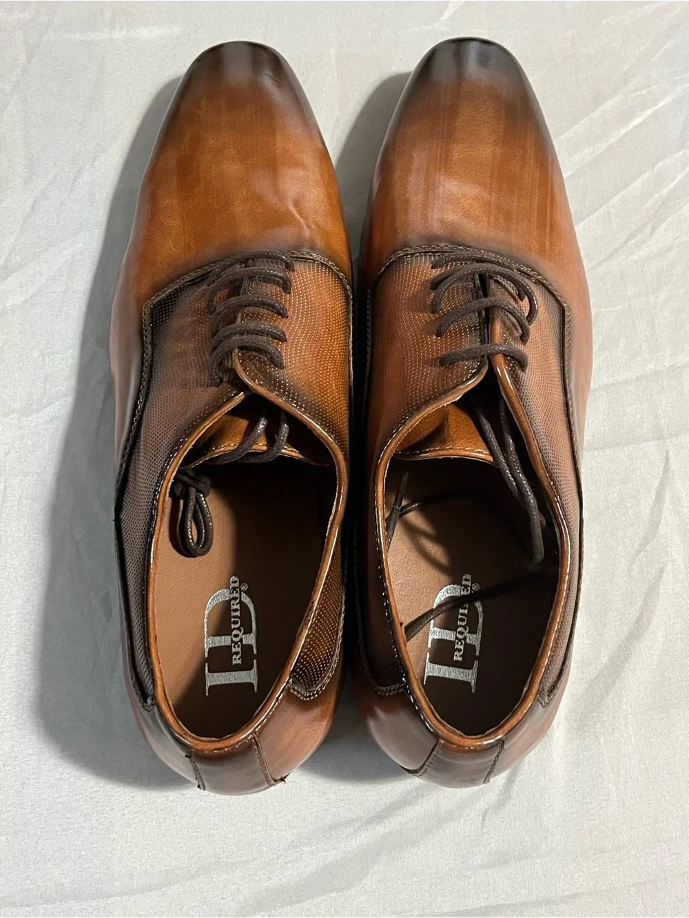 ID Required Men's Two-Tone Brown Dress Shoes Size 11